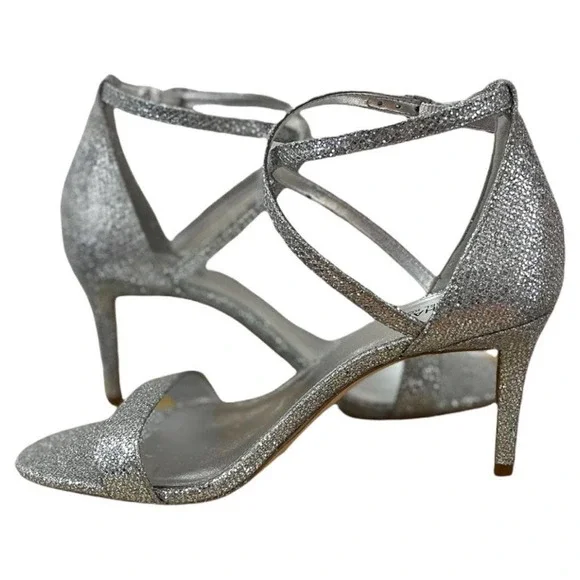 👢⭐MICHAEL KORS⭐👢 NEW in BOX Heels Silver - Picture 2 of 7